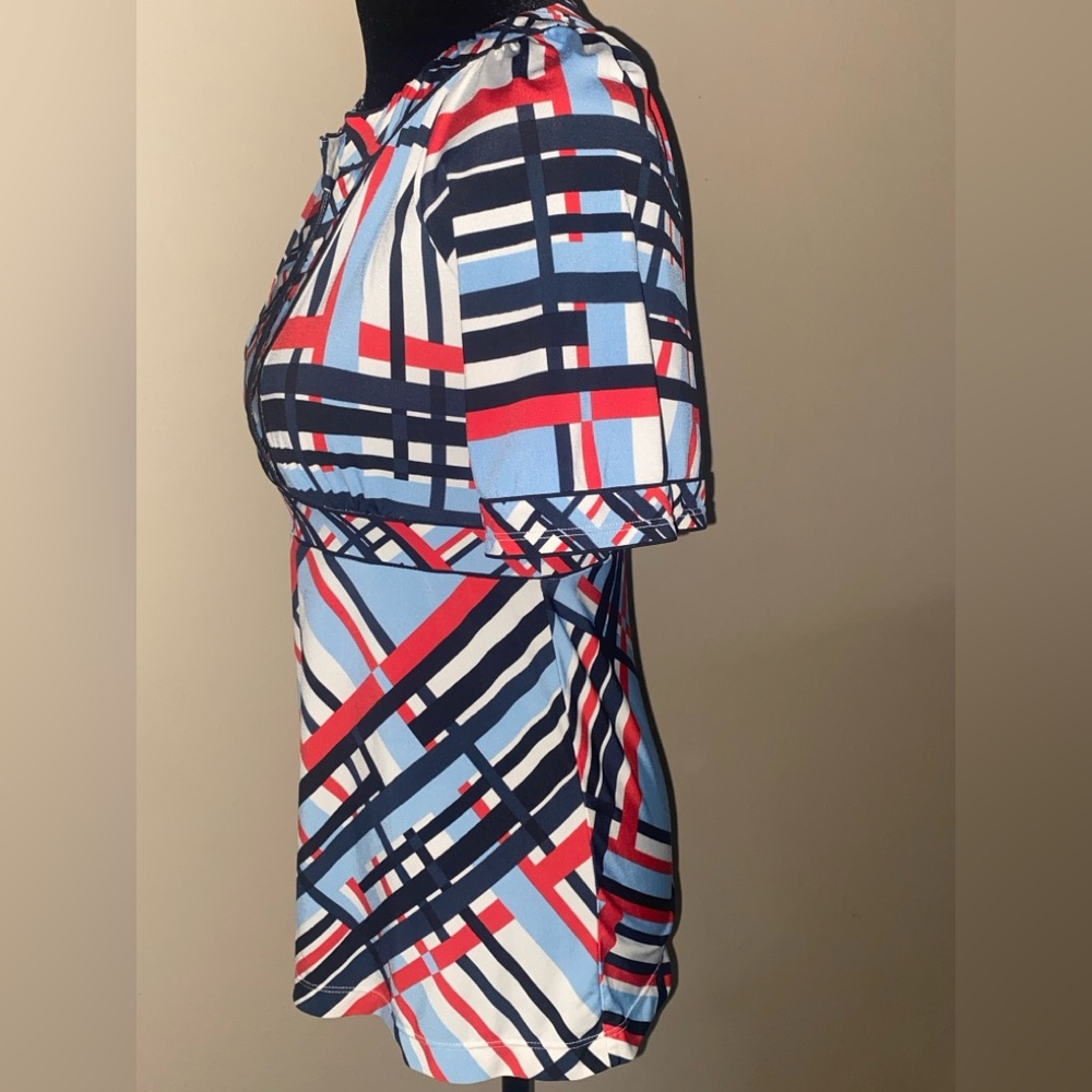 BCBG MaxAzria Multicolor Striped V-Neck Short Sleeve High Waist Blouse - Picture 4 of 4